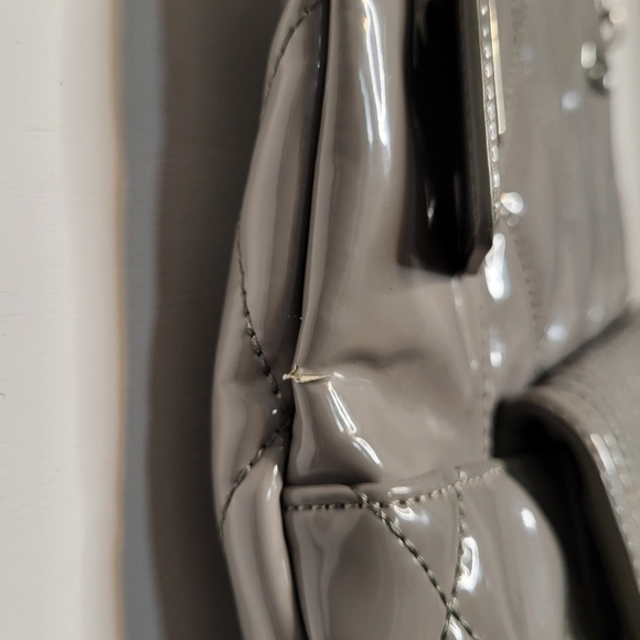 Coach Bag - Picture 3 of 10